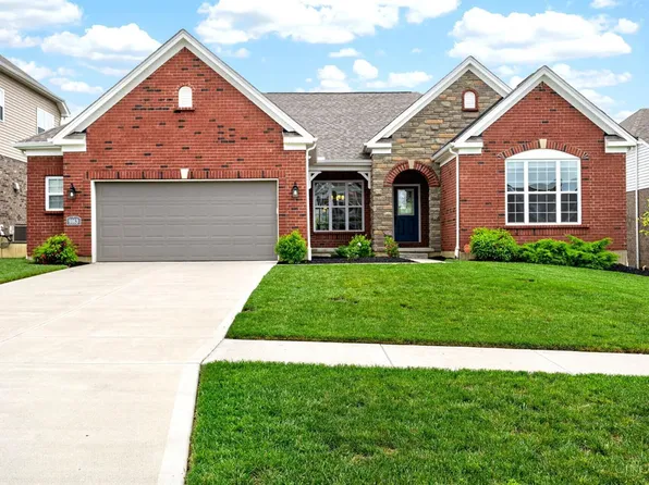 9163 Vantage Ct, West Chester, OH 45069