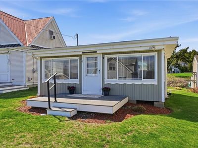 64-6 Burnside Ave, Narragansett, RI, 02882
