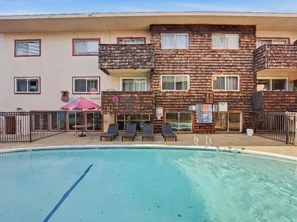 5400 Newcastle Ave, Encino, CA