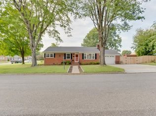 1 Matoaka Ln, Newport News, VA 23606