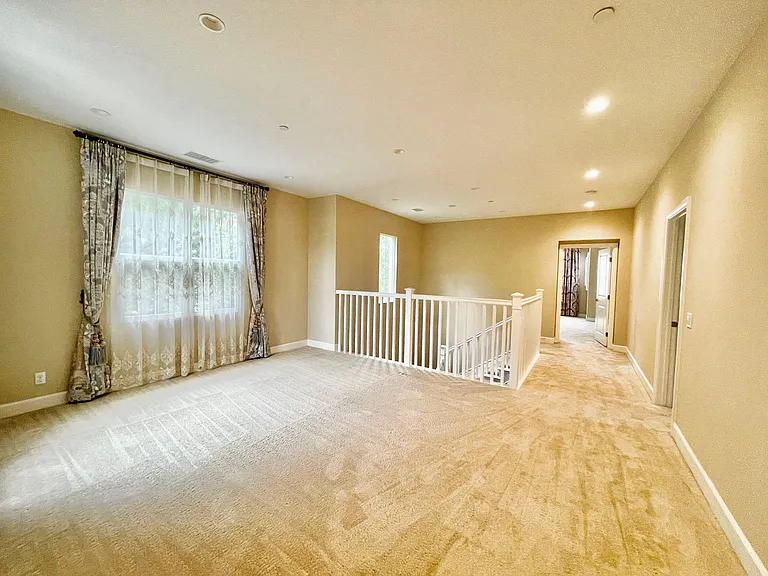 106 Espina — Photo 33