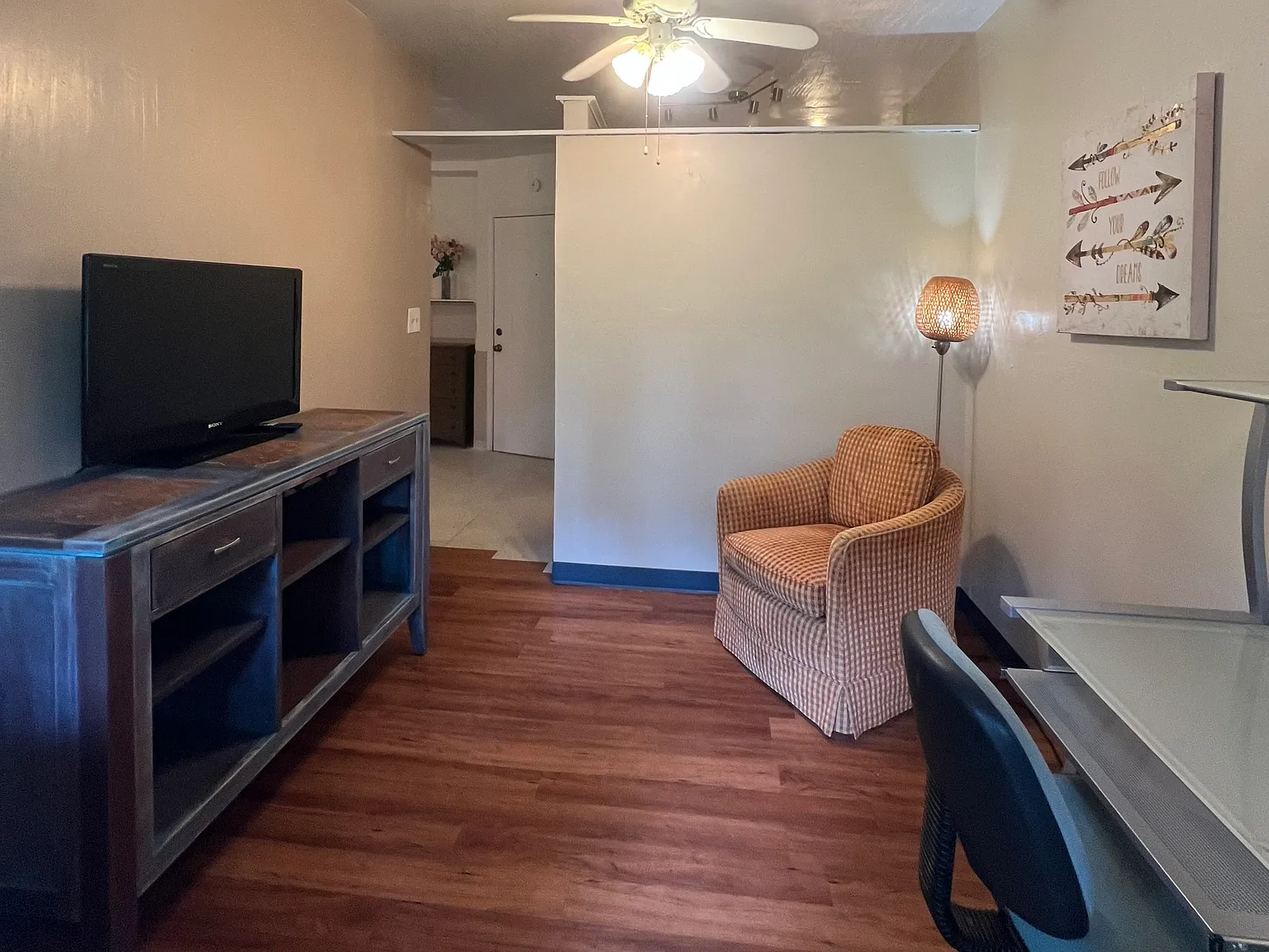 1 bed, $1,150 — Photo 2