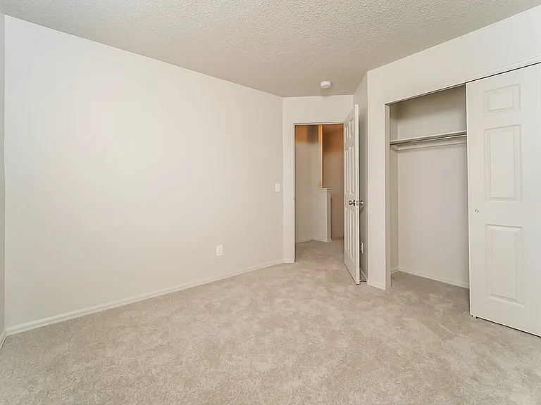 5924 S Wenatchee St — Photo 16