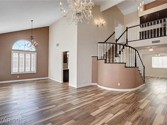 2nd image of 2208 Madagascar Ln