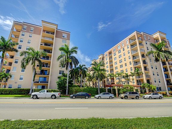 2nd image of 1801 N FLAGLER Drive #727