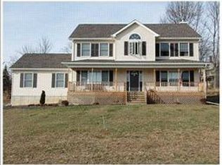 10 Glenmere Rd, Chester, NY 10918