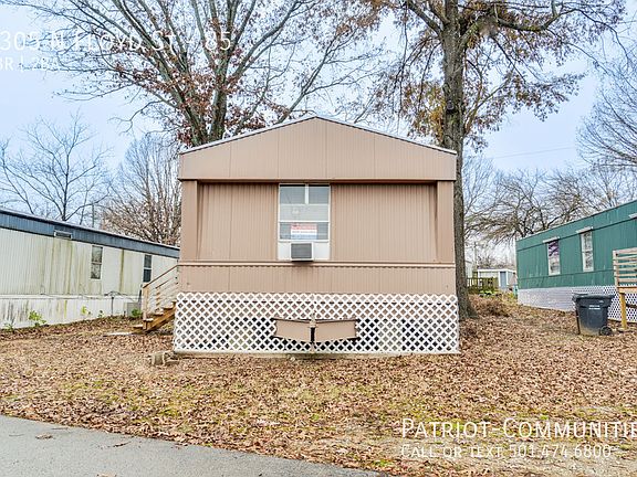 2nd image of 1305 N Floyd St Lot 85