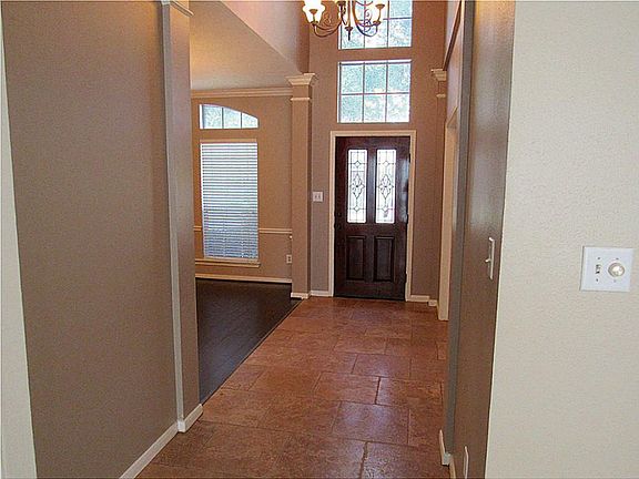 4th image of 2927 Fulford Point Ln