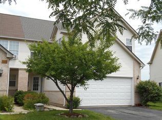 1088 Viewpoint Dr, Lake In The Hills, IL 60156