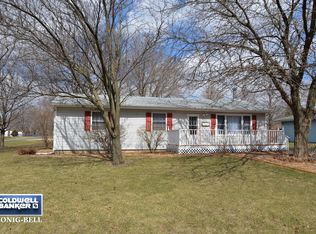 270 May St, Manhattan, IL 60442