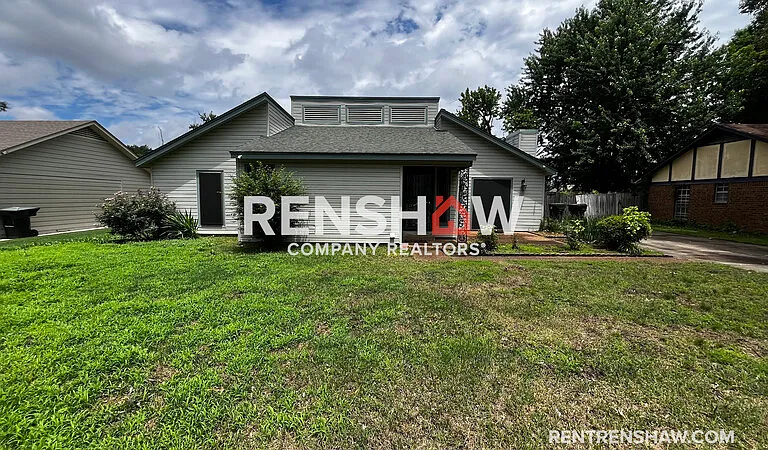 6936 Briarhill Dr — Photo 24