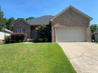 2514 Springhill Village Dr, Bryant, AR 72022