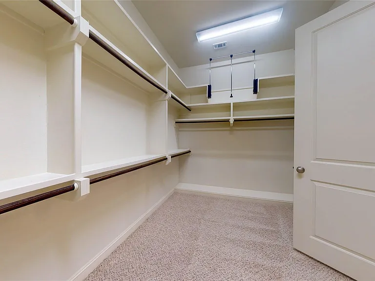 1708 Upland Lakes — Photo 25