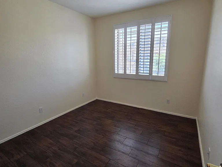 2709 W Redwood Ln — Photo 27