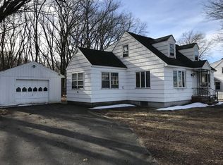 27 Mount Auburn St, Lawrence, MA 01843