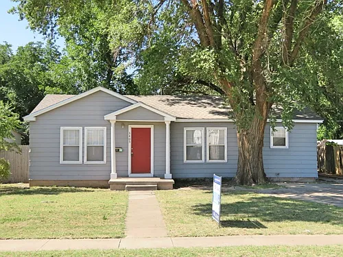 3405 24th St Photo 1