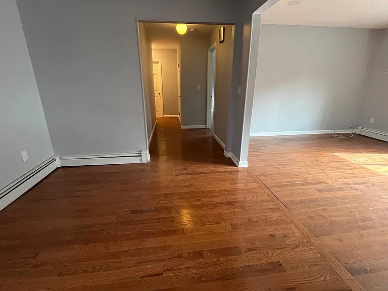 242 Commercial Ave #1 — Photo 4