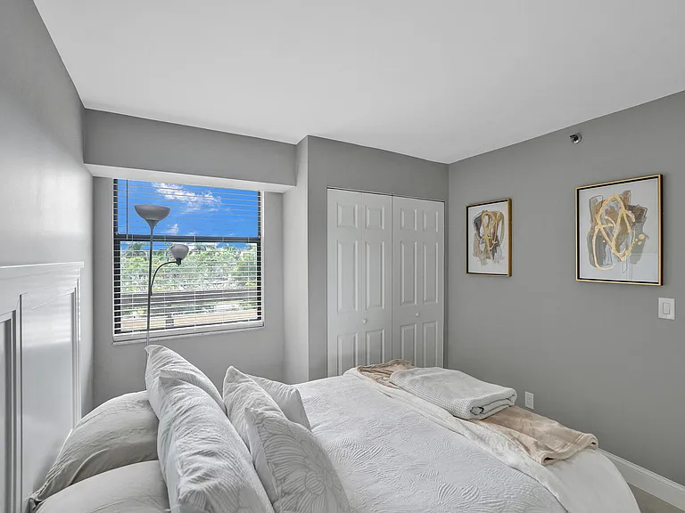 955 Egret Cir #405 — Photo 31