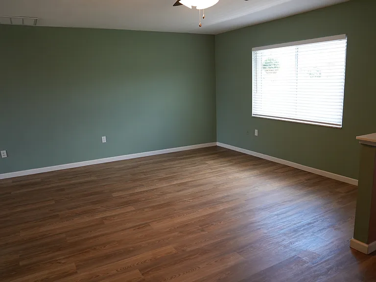 2269 Whitewood Ave — Photo 19