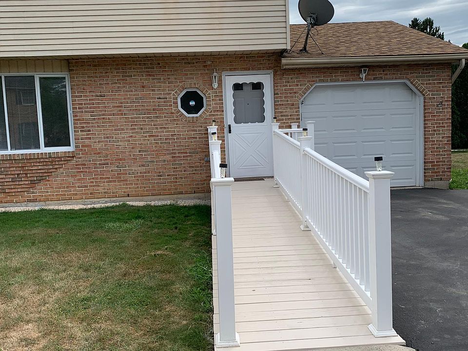 1st image of 4054 Nicole Pl