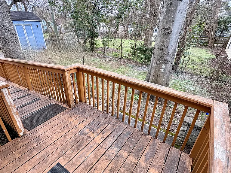 5513 Avenue P — Photo 27