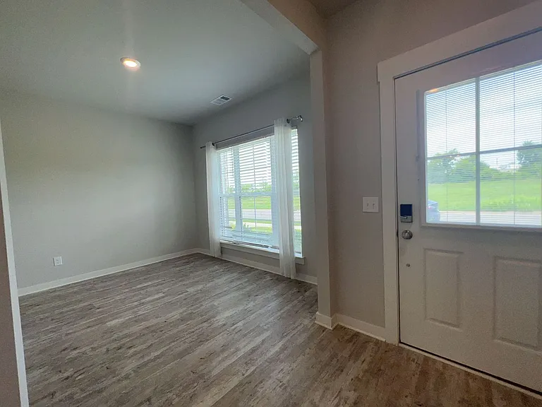 2012 Hardwick Pvt Ln — Photo 5