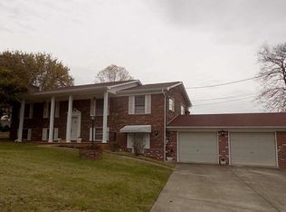 244 Royal Dr, Kingsport, TN 37663