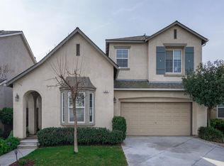 628 W Madrid Ln, Clovis, CA