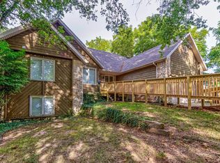 4811 S Buckingham Ln, Springfield, MO 65810