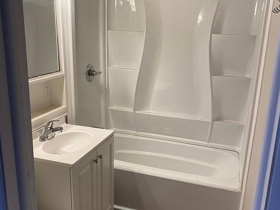 full bath
