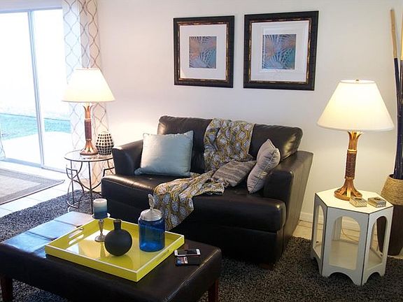 2nd image of 1807 Winter Green Blvd