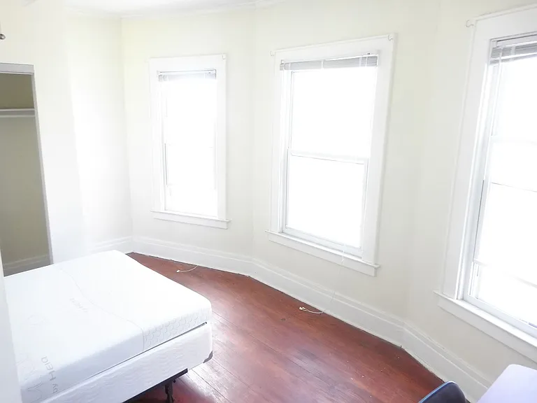301 Maple St #3 — Photo 13