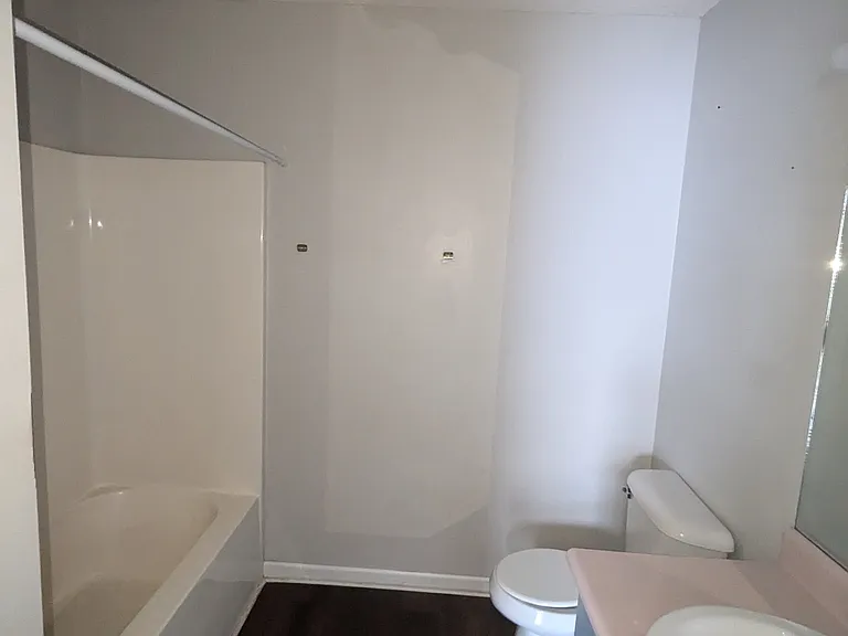 910 Brett Dr #70 — Photo 5