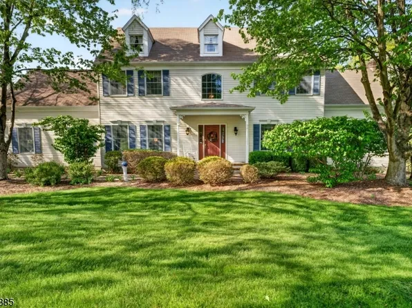 3 Indian Creek Rd, Alexandria Twp., NJ 08867