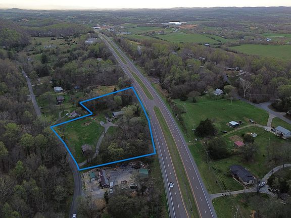 2nd image of 2412 Highway 11e