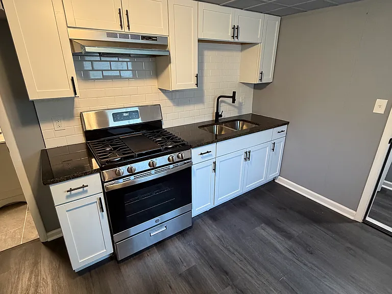 3569 Maryland St #B — Photo 3