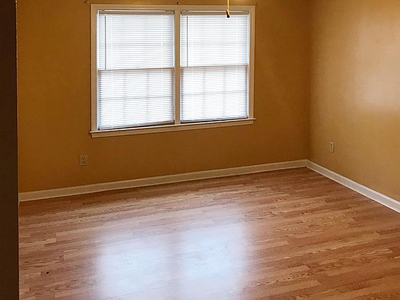 3rd image of 5314 Wexford Ct #B
