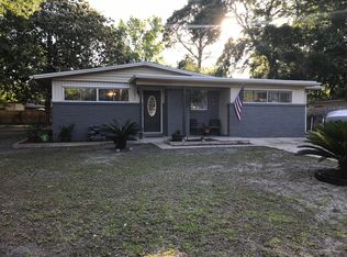106 Thornhill Rd, Fort Walton Beach, FL 32547