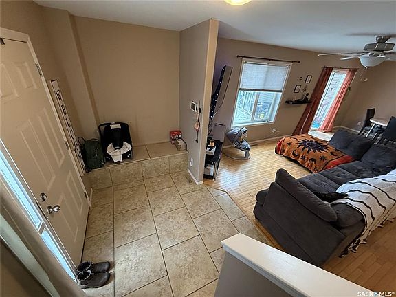 2nd image of UNIT 4-1795 Clark AVENUE
