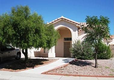 1st image of 2930 W Calle Lucinda