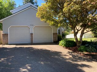 10526 SW Windsor Pl, Tigard, OR 97223