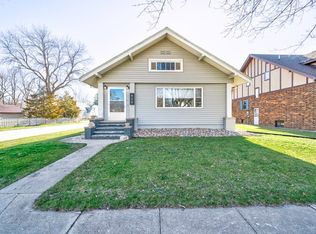 420 N 8th St, Estherville, IA 51334
