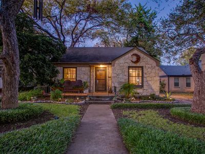 2519 W 10th St, Dallas, TX, 75211