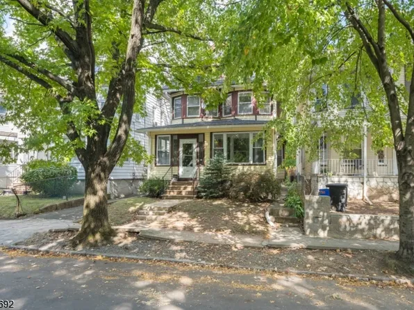 57 Weequahic Ave, Newark City, NJ 07112