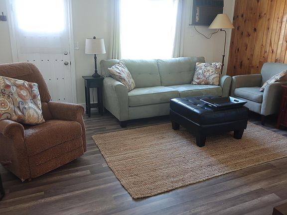 3rd image of 317 River Park Ave