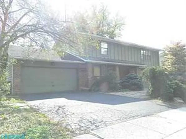 3293 Smiley Rd, Columbus, OH 43221