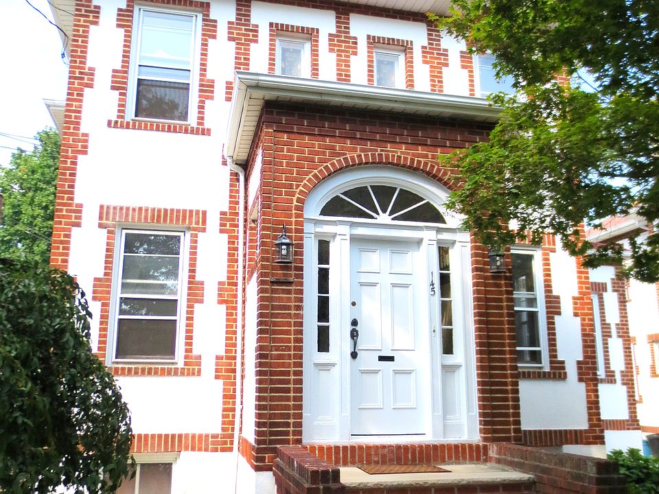 1st image of 145 Cromwell Ave