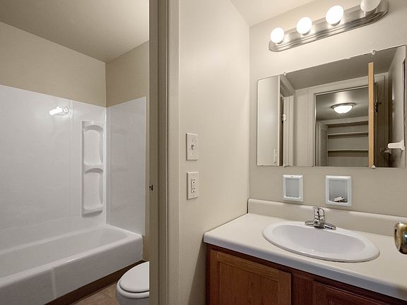 3rd image of 100 Briaridge Dr #110-K