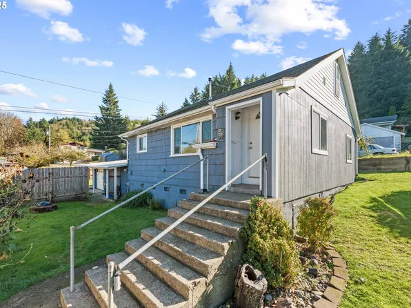 900 Doyle St, Reedsport, OR 97467