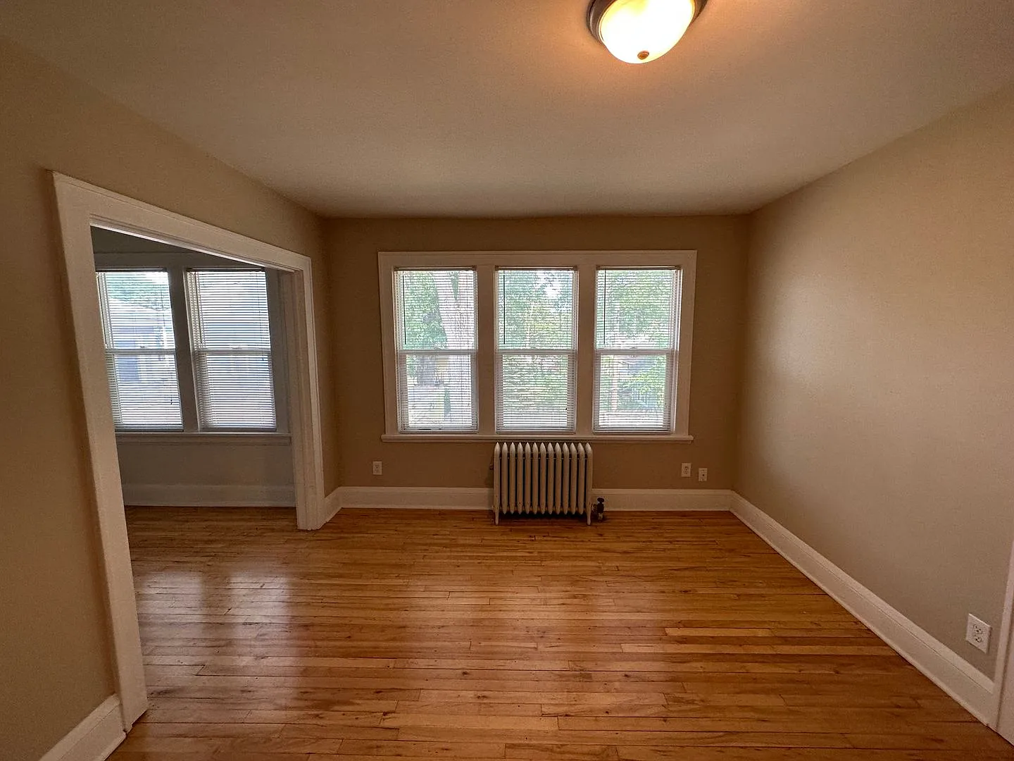 1756 Grand Ave — Photo 2